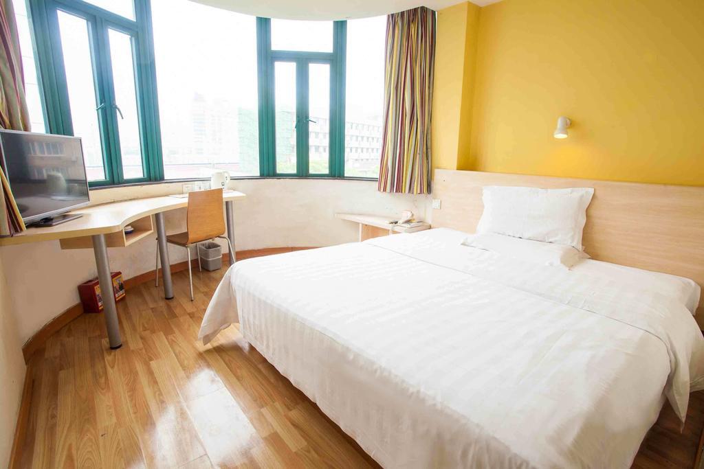 7Days Inn Huaihua West Bus Terminal 部屋 写真